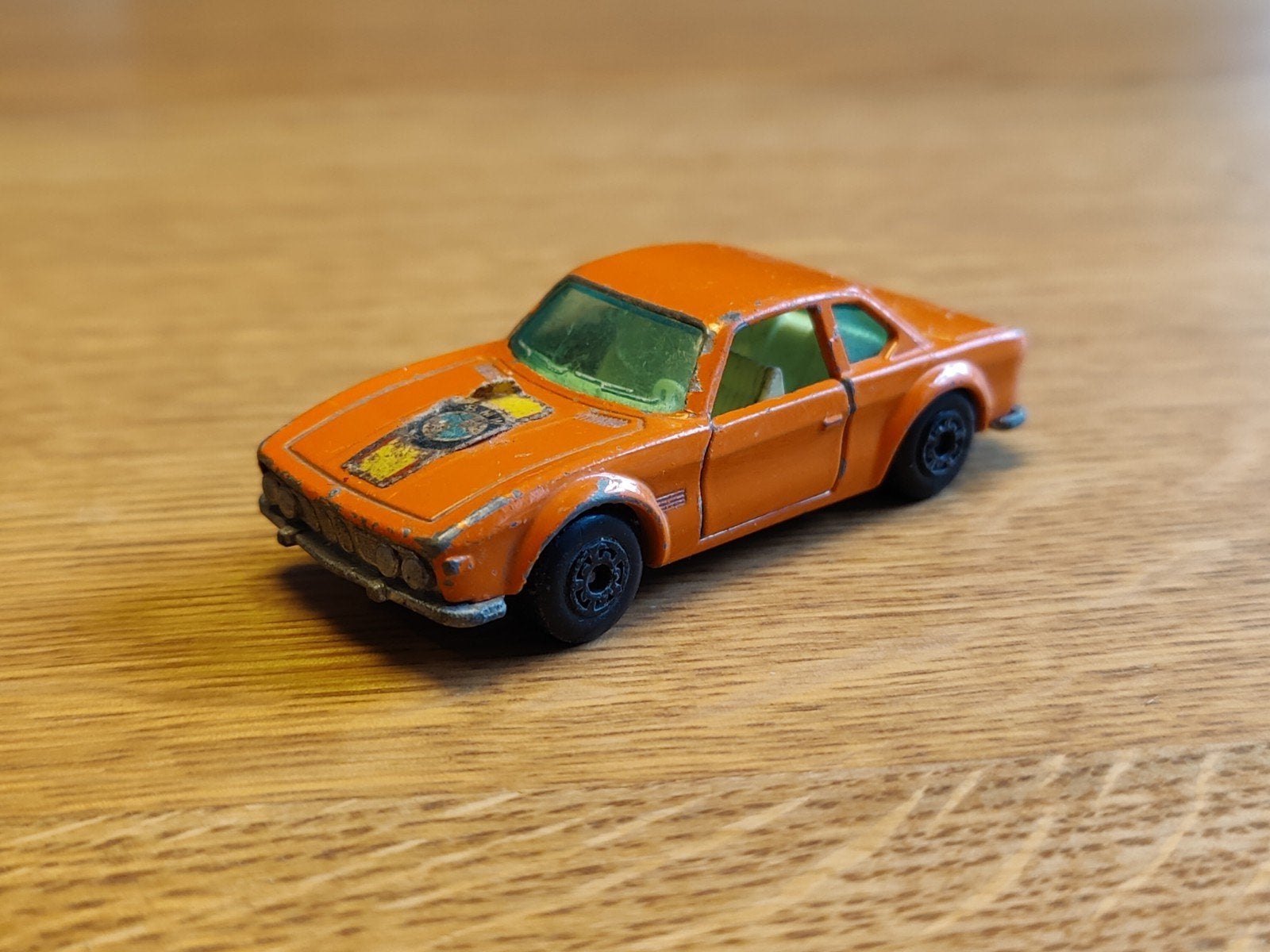 Matchbox BMW 3.0 CSL ORANJE, Ophalen of Verzenden, Zo goed als nieuw