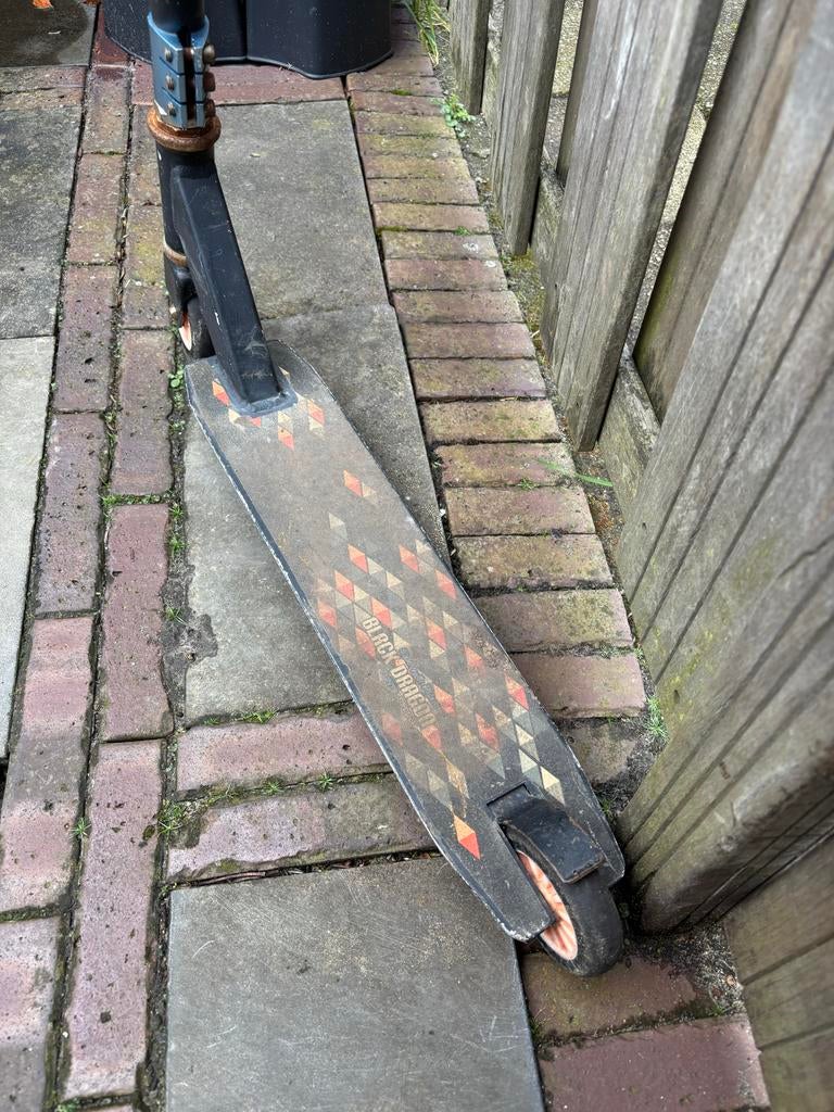 Black Dragon Sidewalk Pioneer stunt step, Ophalen of Verzenden, Gebruikt, Gewone step
