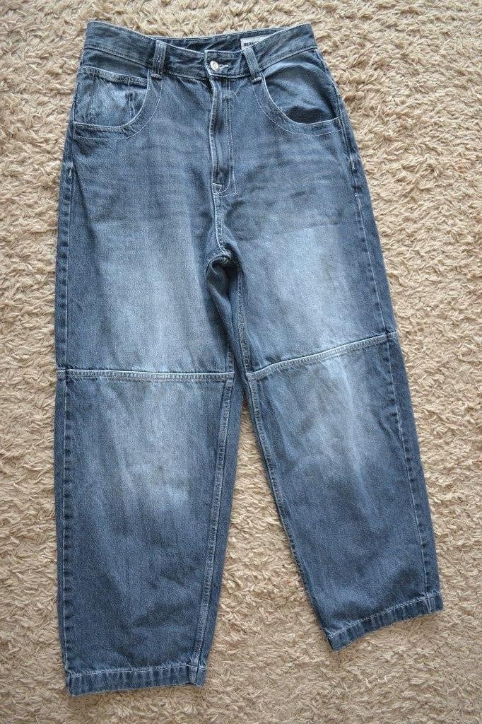 Bershka grijze denim broek maat 38, Maat 38/40 (M), Zo goed als nieuw, Bershka, Ophalen of Verzenden