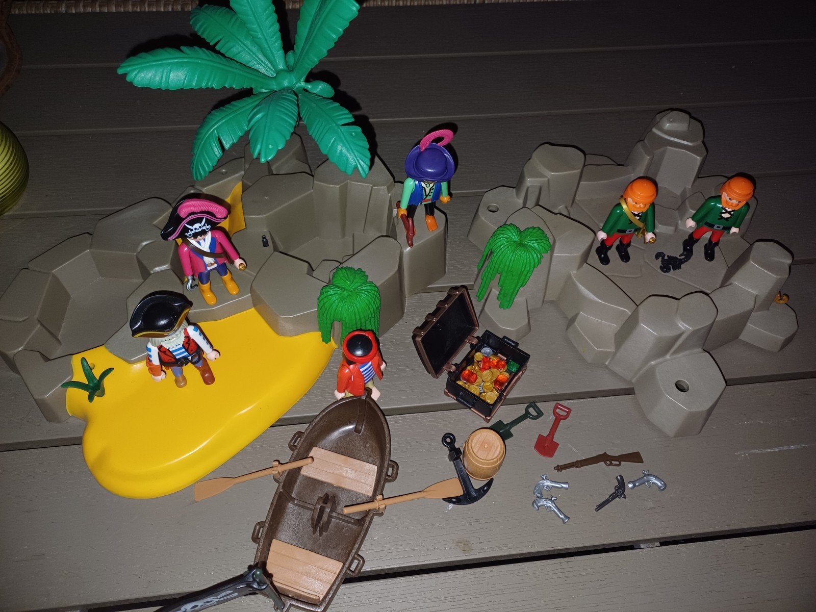 Playmobil piraten met wapen en 2 eilanden. T.E.A.B., Kinderen en Baby's, Ophalen of Verzenden