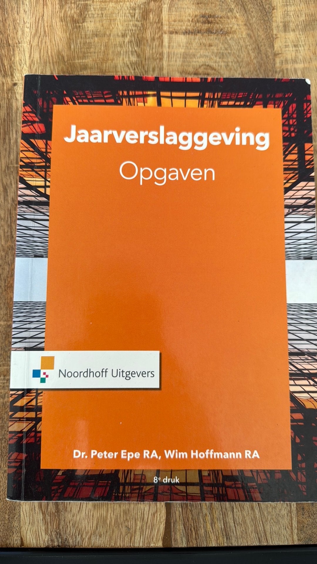 Wim Hoffmann - jaarverslaggeving Opgaven, Boeken, Wim Hoffmann; Peter Epe, Ophalen of Verzenden, Management, Zo goed als nieuw