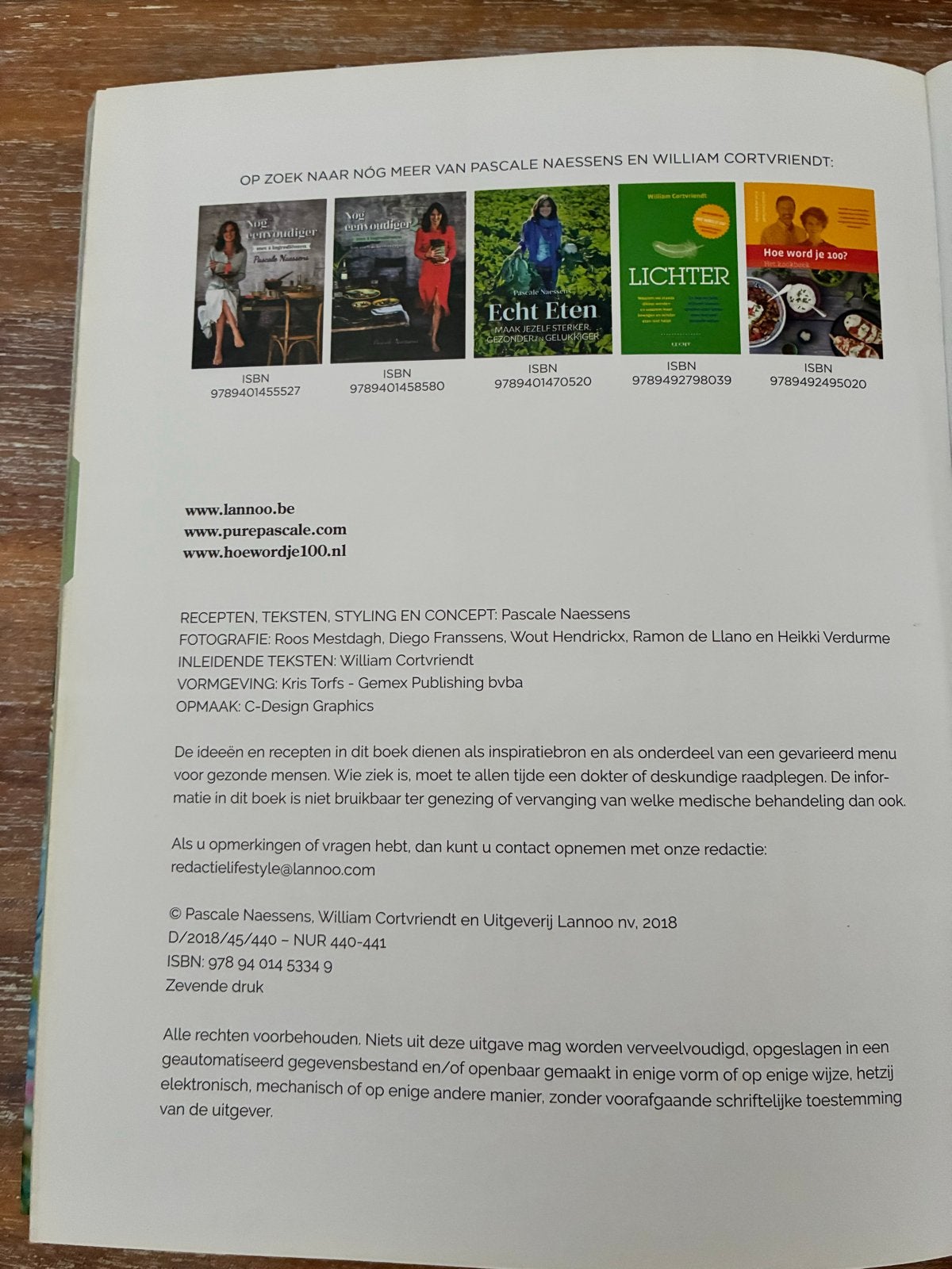 Puur Lichter - Pascale Naessens & William Cortvriendt, Boeken, Hoofdgerechten, Ophalen of Verzenden, Zo goed als nieuw, Gezond koken