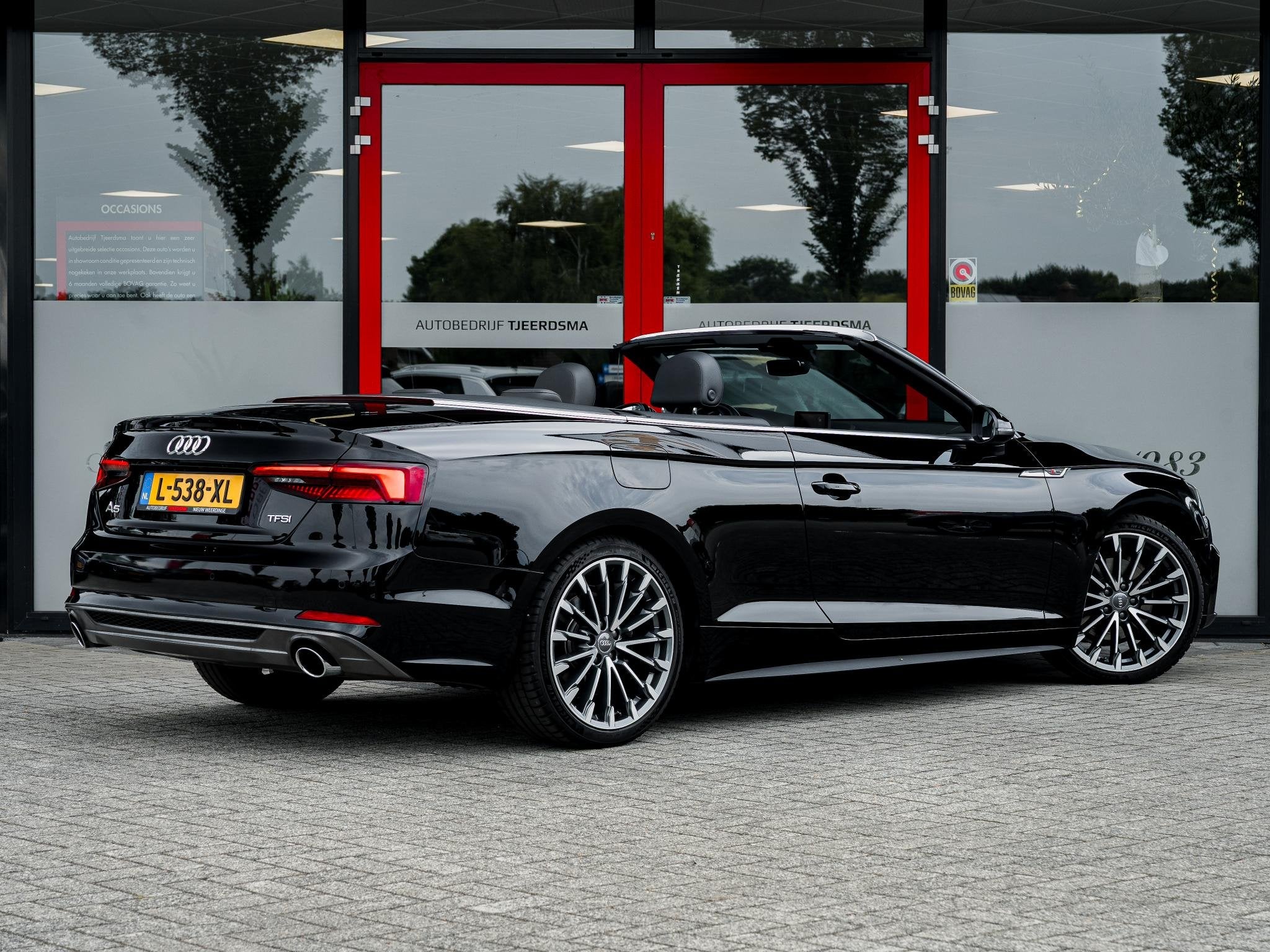 Audi A5 Cabriolet 2.0 TFSI MHEV Sport Pro S-Line 190PK | Nav, Auto's, 12 maanden, Gebruikt, 4 stoelen, Zwart