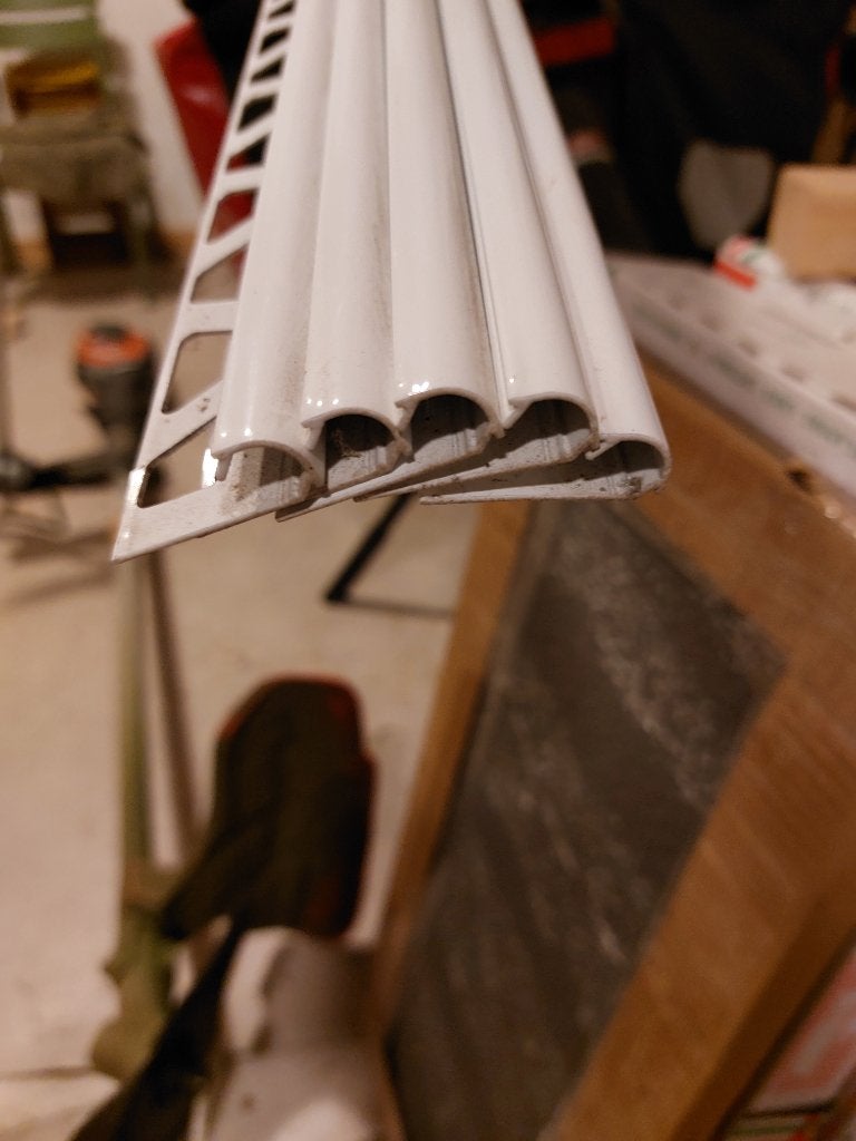 Schuter aluminium tegelprofielen nieuw., Ophalen, Nieuw, 250 mm of meer, Overige typen