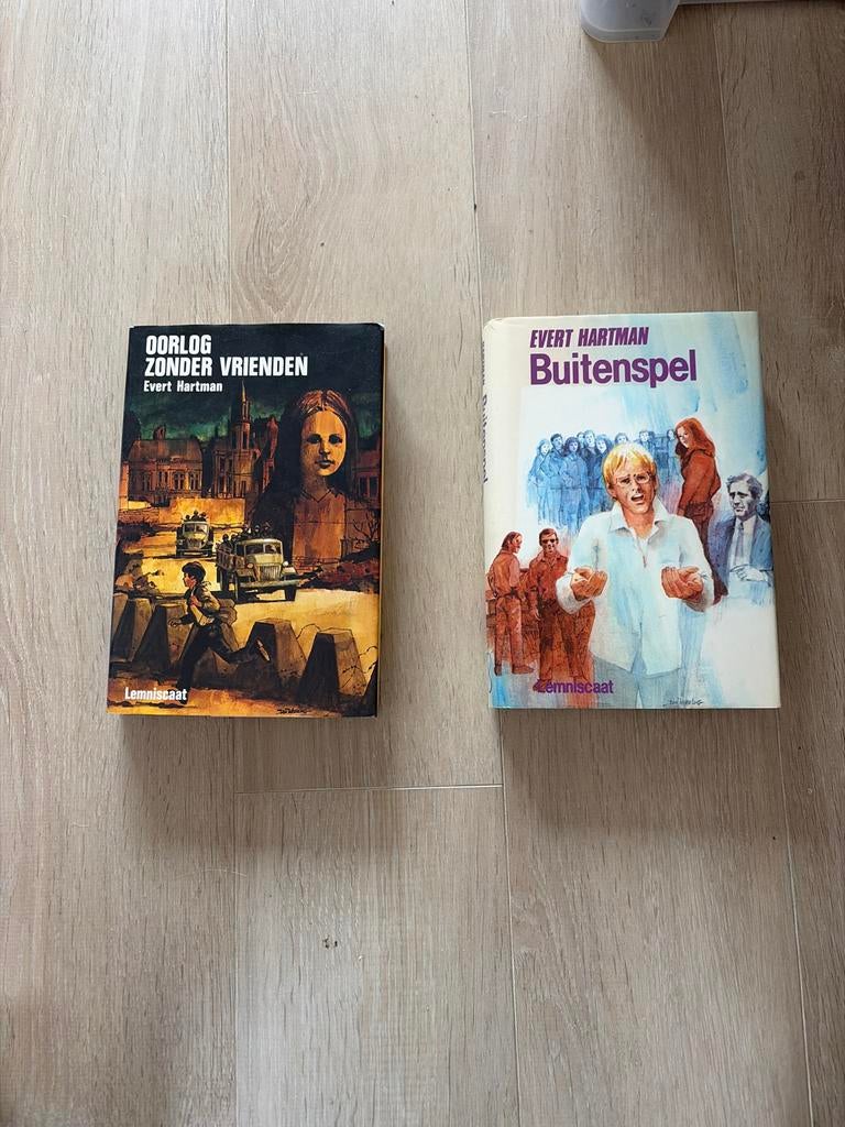 Evert Hartman Boeken: Oorlog Zonder Vrienden & Buitenspel, Boeken, Ophalen of Verzenden, Gelezen, Fictie