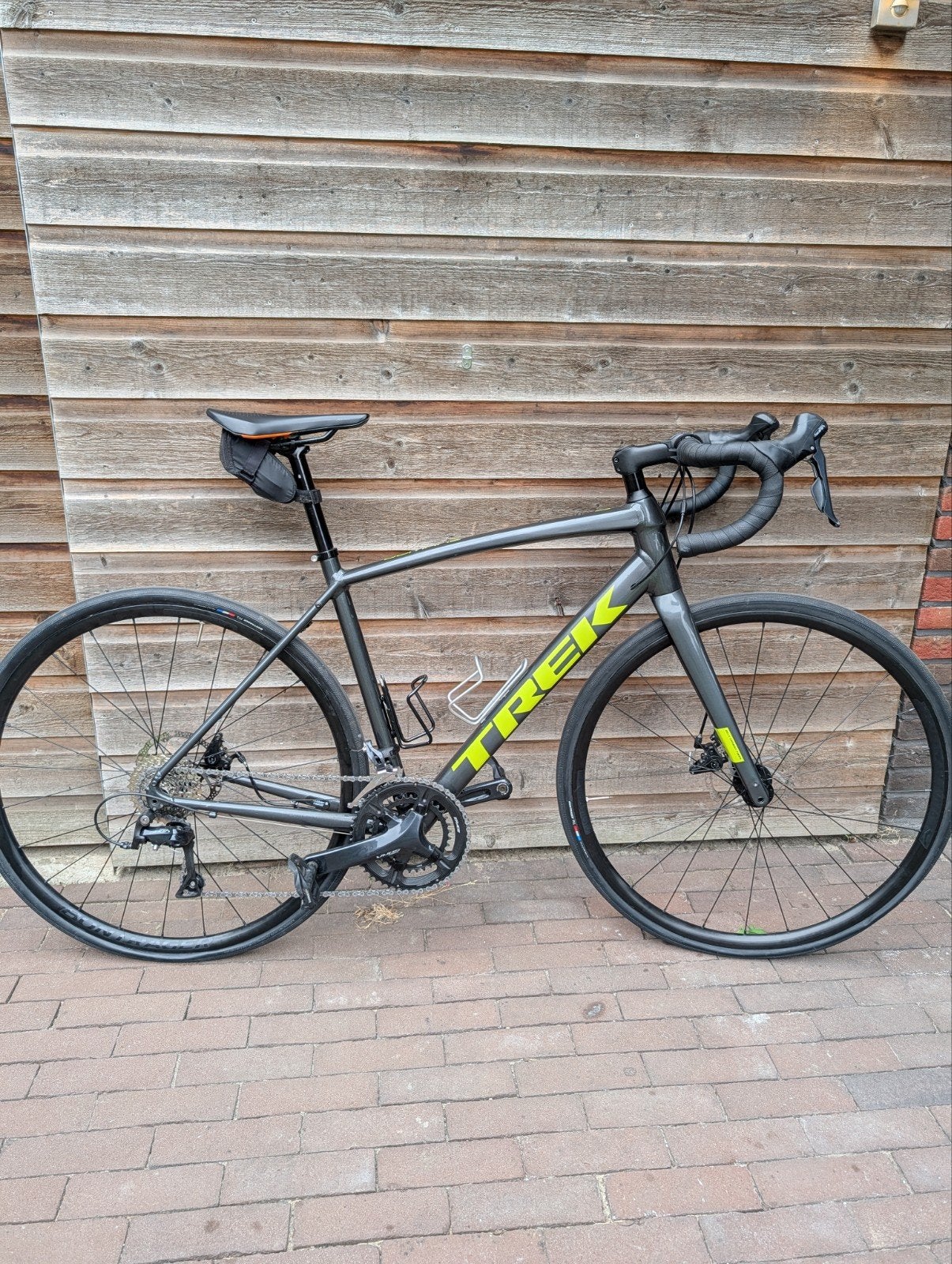 Trek Domane AL 3 Disc (2022) – Maat 54, 28 inch, Heren, Aluminium, Zo goed als nieuw