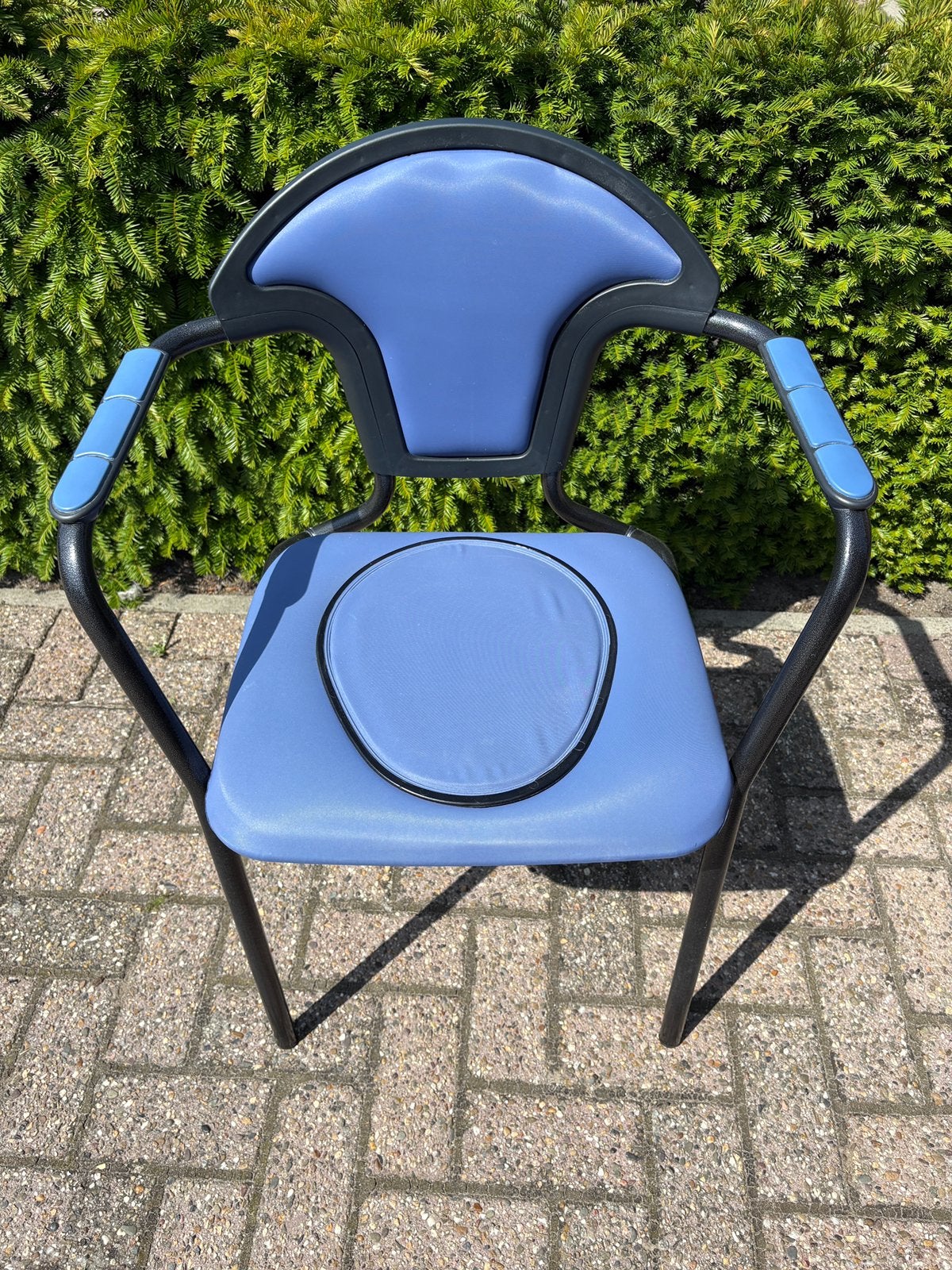 Toiletstoel Herdogen Postoel met emmer, Ophalen of Verzenden, Zo goed als nieuw
