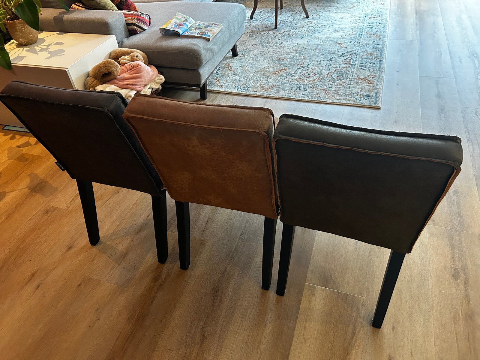 Drie eettafelstoelen, Huis en Inrichting, Ophalen, Gebruikt, Minder dan 4 stoelen