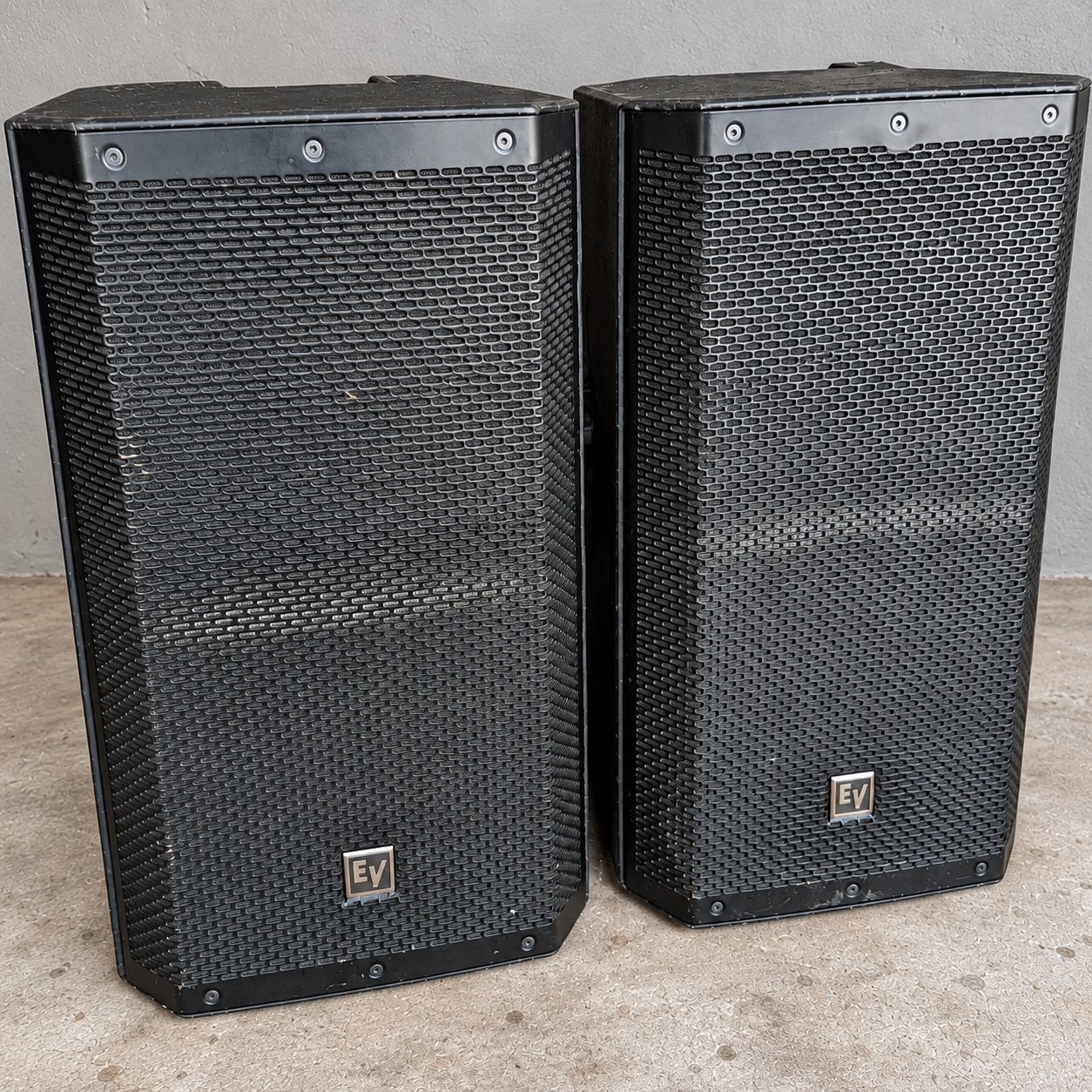 Electro-Voice ZLX-12P actieve luidsprekers (set van 2), Audio, Tv en Foto, Vloerstaande luidspreker, Gebruikt, Ophalen of Verzenden