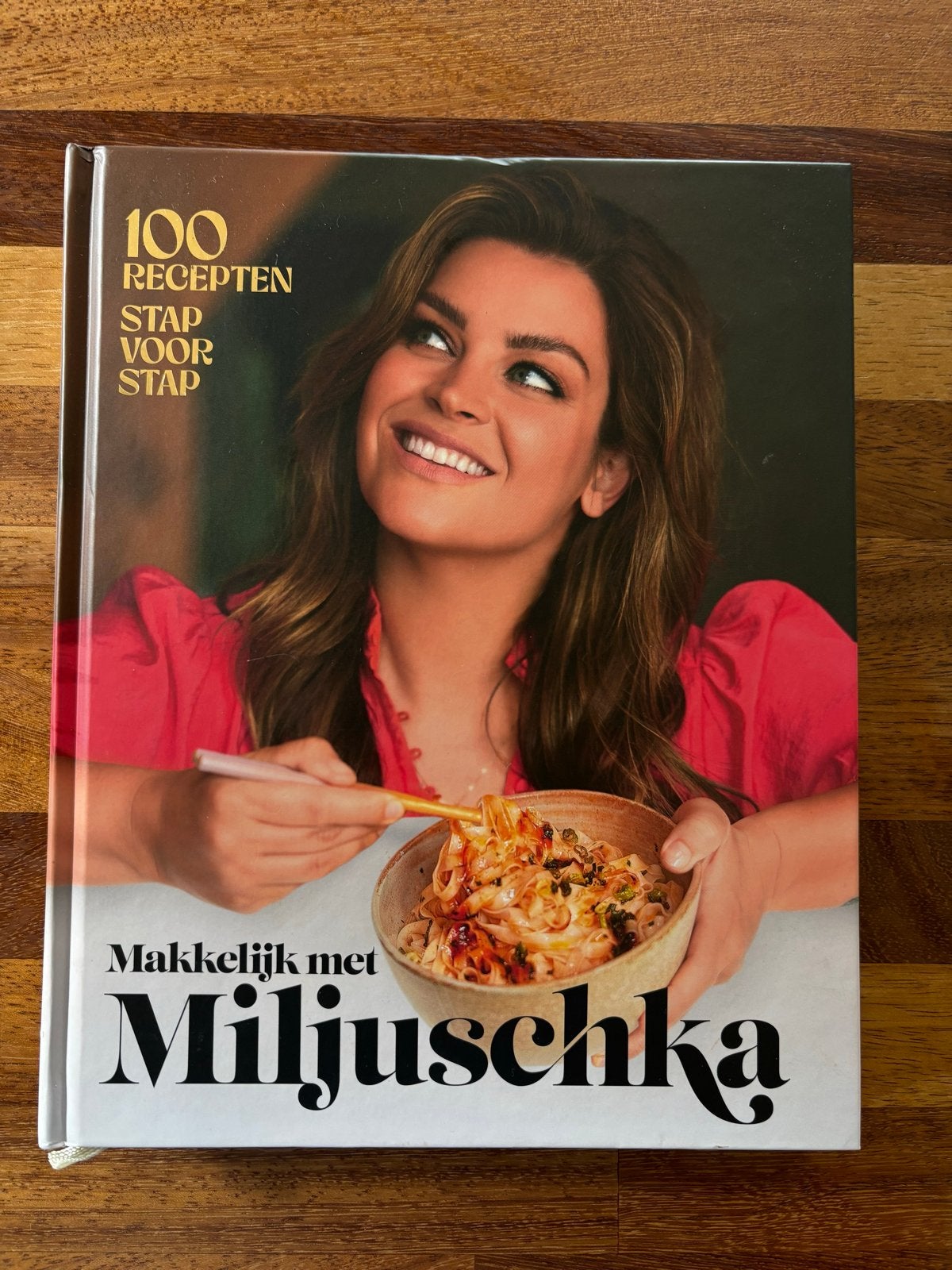 Kookboek: Makkelijk met Miljuschka - 100 recepten, Boeken, Ophalen of Verzenden, Gelezen, Overige gebieden, Voorgerechten en Soepen