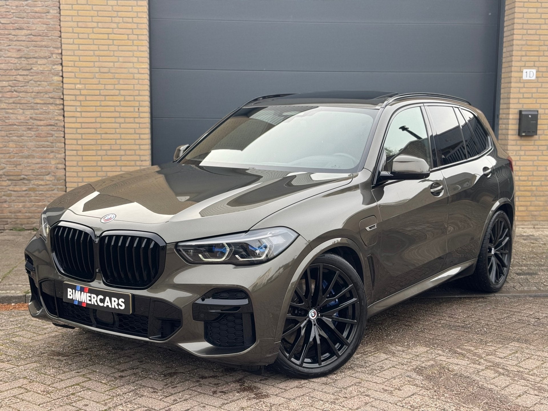 BMW X5 XDrive45e M Pakket | B&W | Laser | Pano | HUD | 360 |, Gebruikt, Adaptive Cruise Control, Vierwielaandrijving, Hybride Elektrisch/Benzine