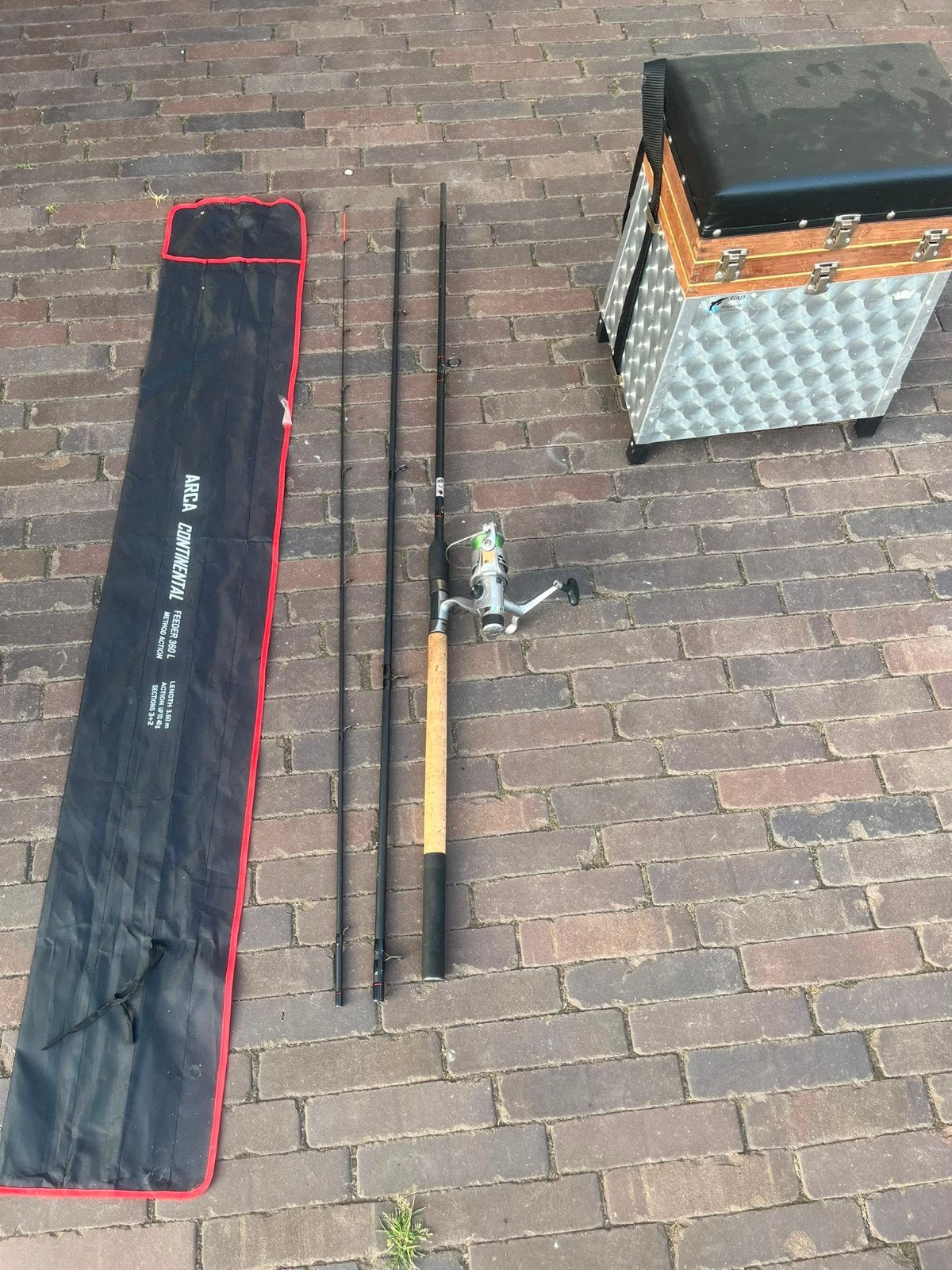 feeder hengel met viskoffer, Ophalen, Gebruikt, Werphengel