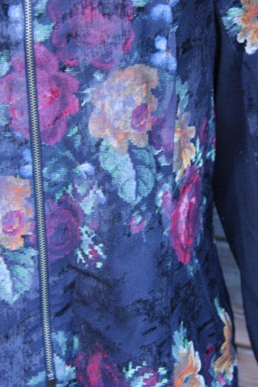 Jasje zwart/ kleur Kriss mt 44 Vaste prijs, Kleding | Dames, Kriss, Zwart, Maat 42/44 (L), Ophalen of Verzenden