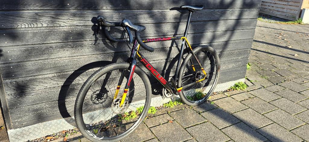 Focus Mares Carbon 105 - Perfect voor on/off-road avonturen!, Fietsen en Brommers, Fietsen | Racefietsen, 28 inch, Carbon, Heren