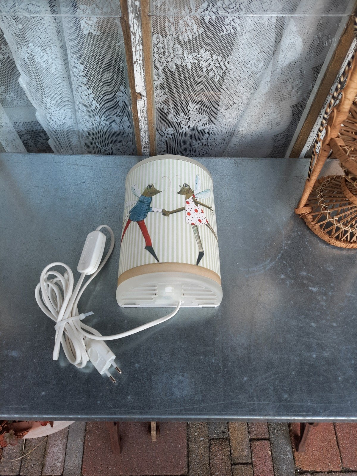 Wandlamp kinderkamer ikea tassa natt,lees de beschrijving, Ophalen of Verzenden, Zo goed als nieuw, Wanddecoratie, Meerkleurig
