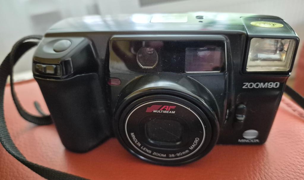 Minolta zoom 90, Ophalen of Verzenden, Compact, Minolta
