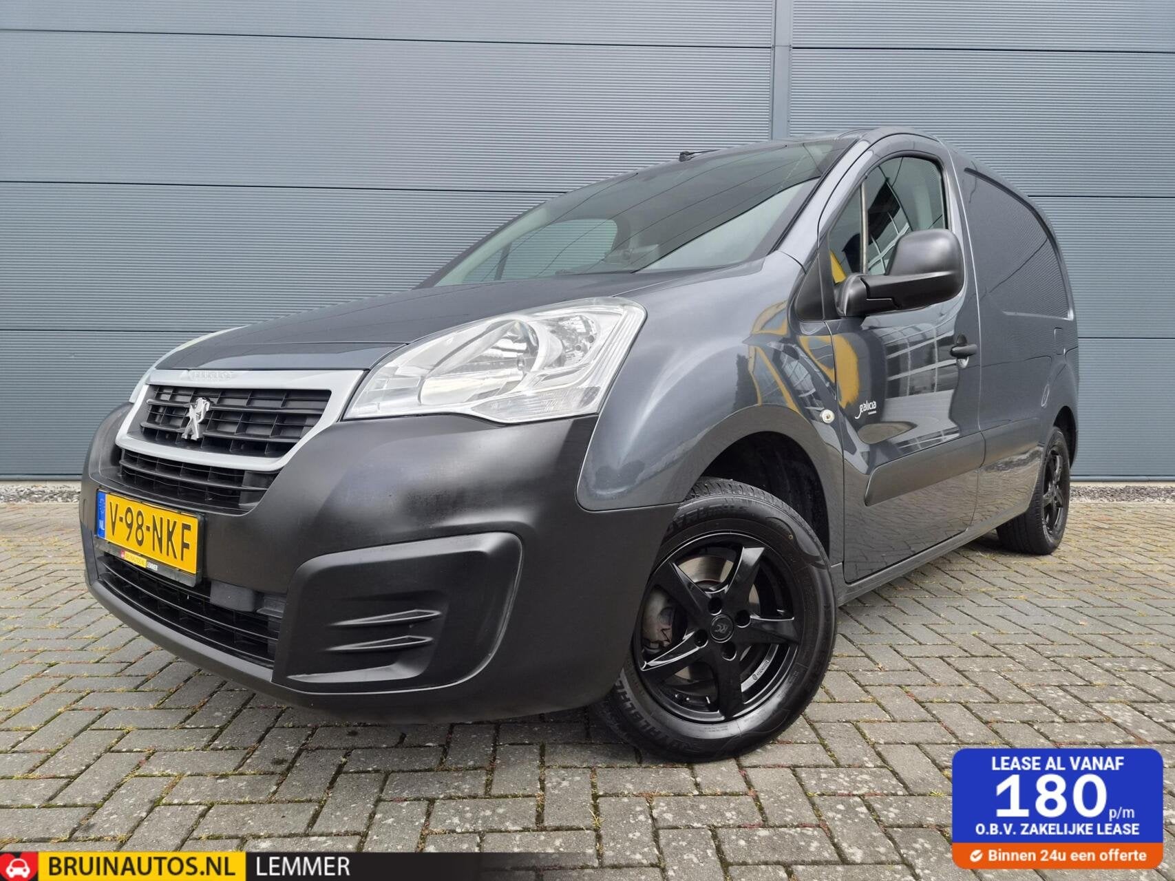 Peugeot Partner 1.6VTi Airco Carplay Benzine Marge trehaak, Auto's, Gebruikt, Euro 6, 4 cilinders, 98 pk