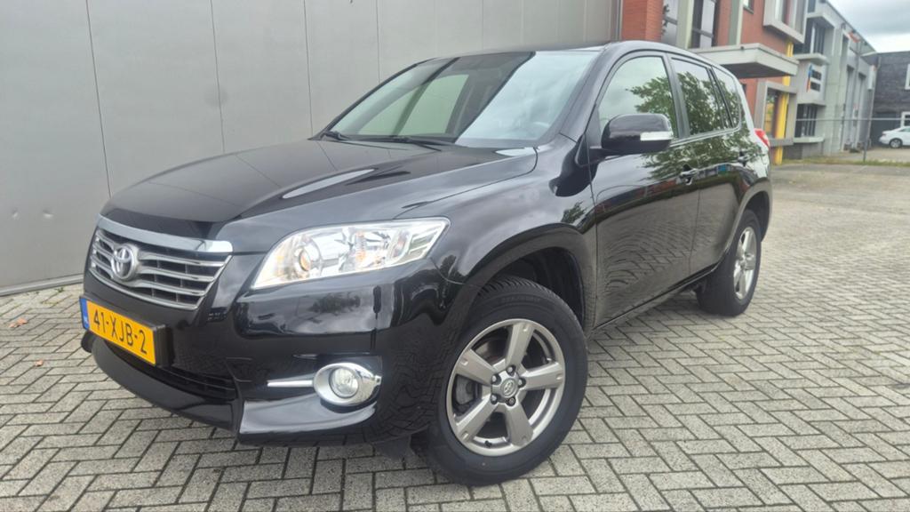 Toyota Rav4 2.0 Vvt-i 2WD 2012 Zwart / Luxe uitvoering, Auto's, Toyota, Euro 5, Zwart, 4 cilinders, Zwart