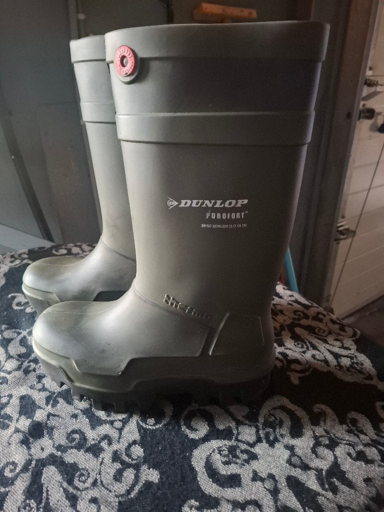 Dunlop thermolaarzen, Ophalen, Laarzen