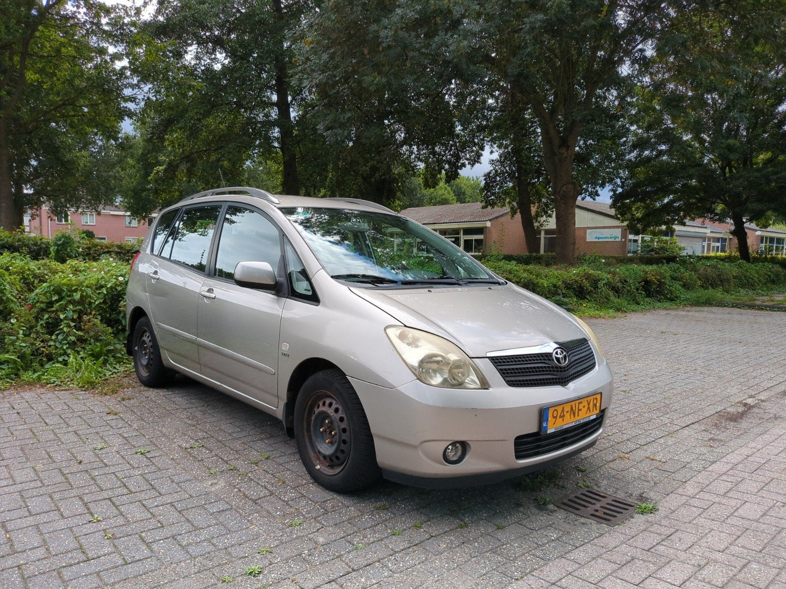 Toyota Corolla Verso 1.6 Vvt-i 2003 Grijs, Auto's, 4 cilinders, Handgeschakeld, Particulier, Dealer onderhouden