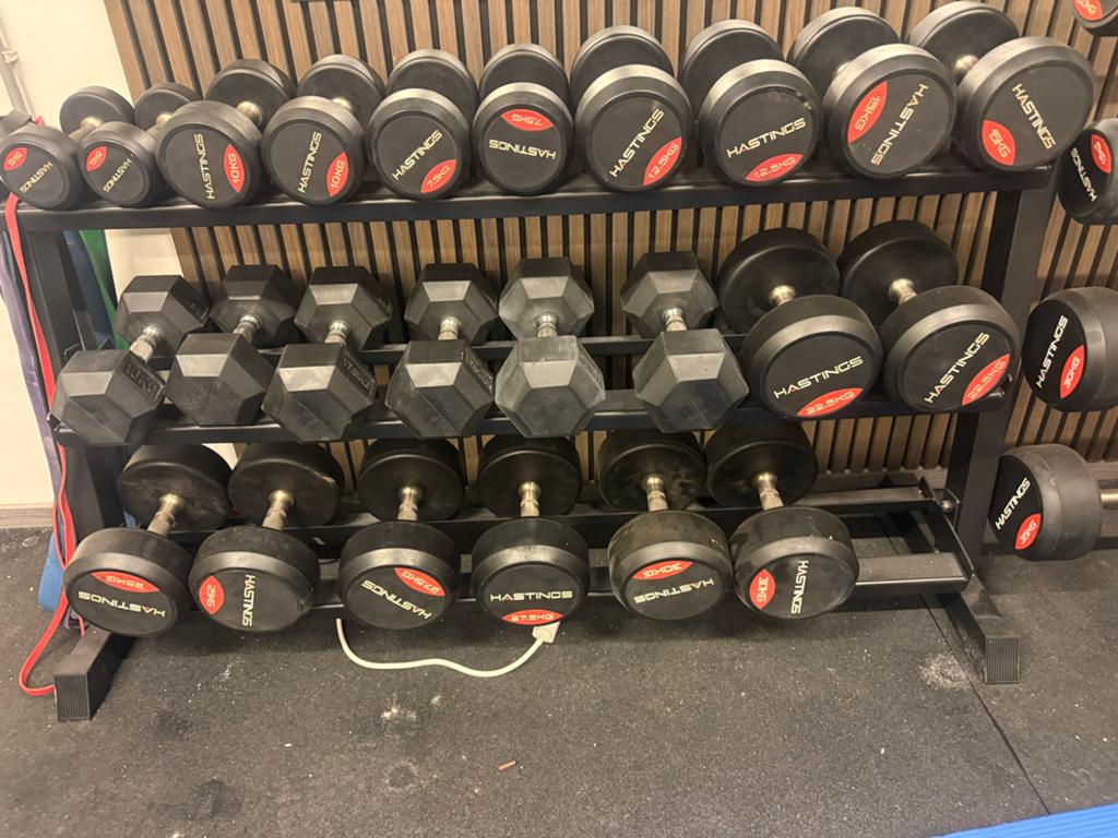 Dumbbells met rek - Hastings bieden kan!, Ophalen, Gebruikt, Armen, Dumbbell