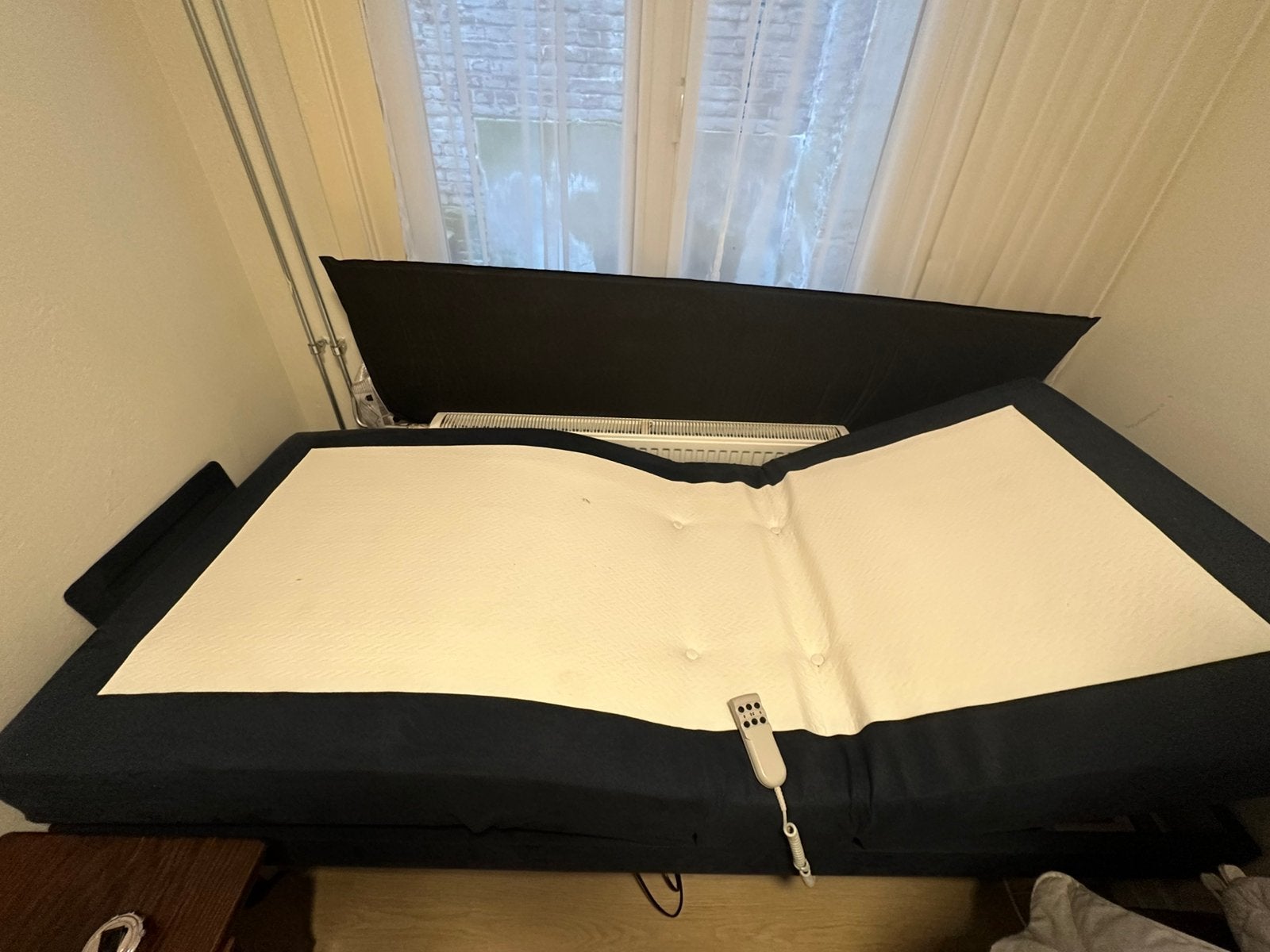 Foto 7 van Eenpersoons Electrische boxspring + matras