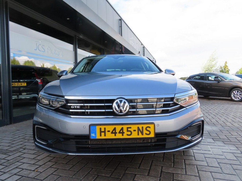 Volkswagen PASSAT 1.4 TSI PHEV GTE Business Ecc Acc Navi Led, Gebruikt, 4 cilinders, 157 pk, Hybride Elektrisch/Benzine