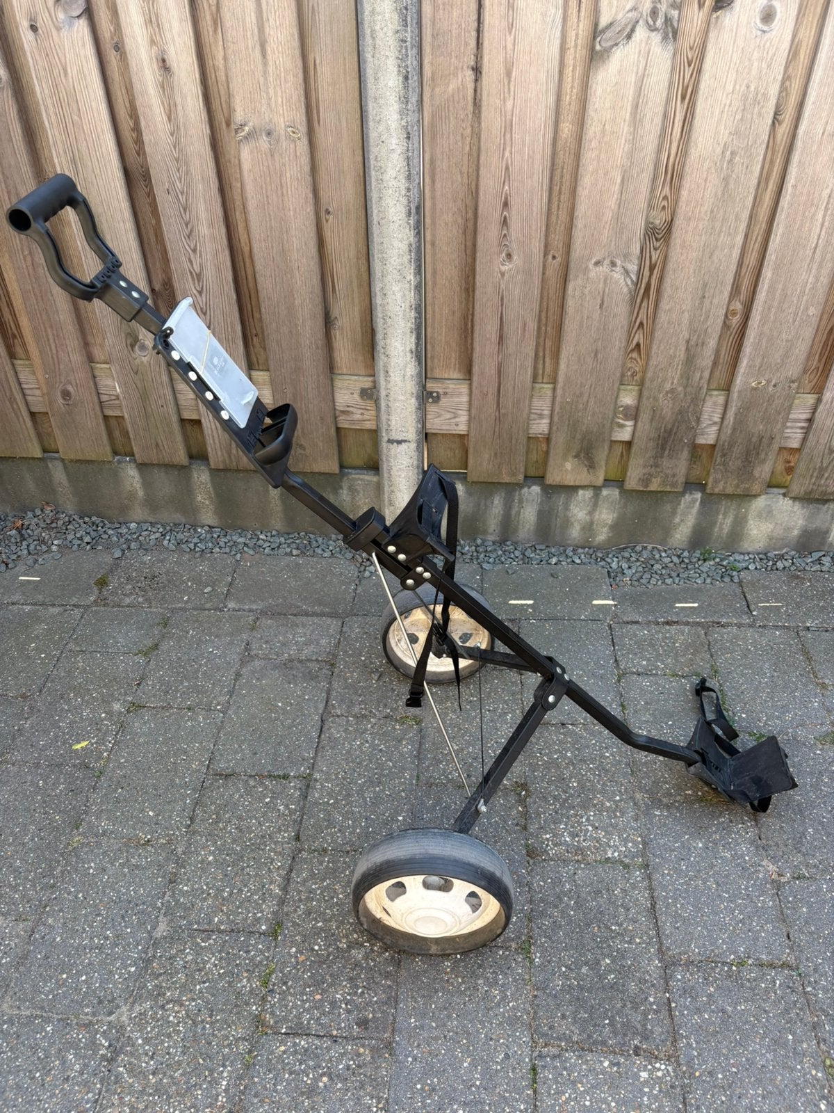2 wiels golf trolley, Sport en Fitness, Golf, Ophalen, Gebruikt, Golfkar