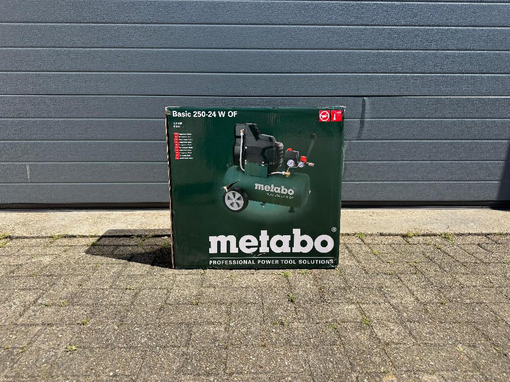 compressor Metabo Basic 250-24 W OF compressor, Doe-het-zelf en Verbouw, Ophalen, Nieuw, Minder dan 200 liter/min, Olievrij