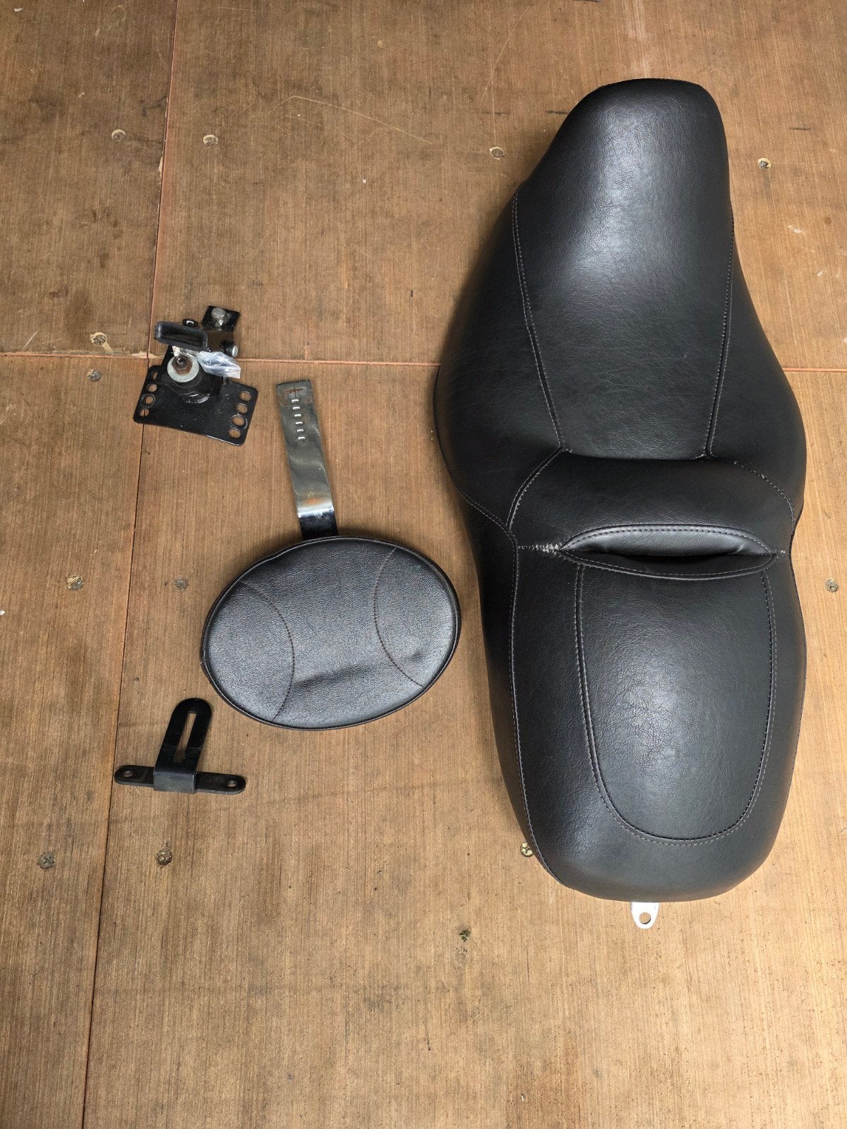 orgineel zadel street glide 2010 met rugsteun., Motoren, Ophalen of Verzenden