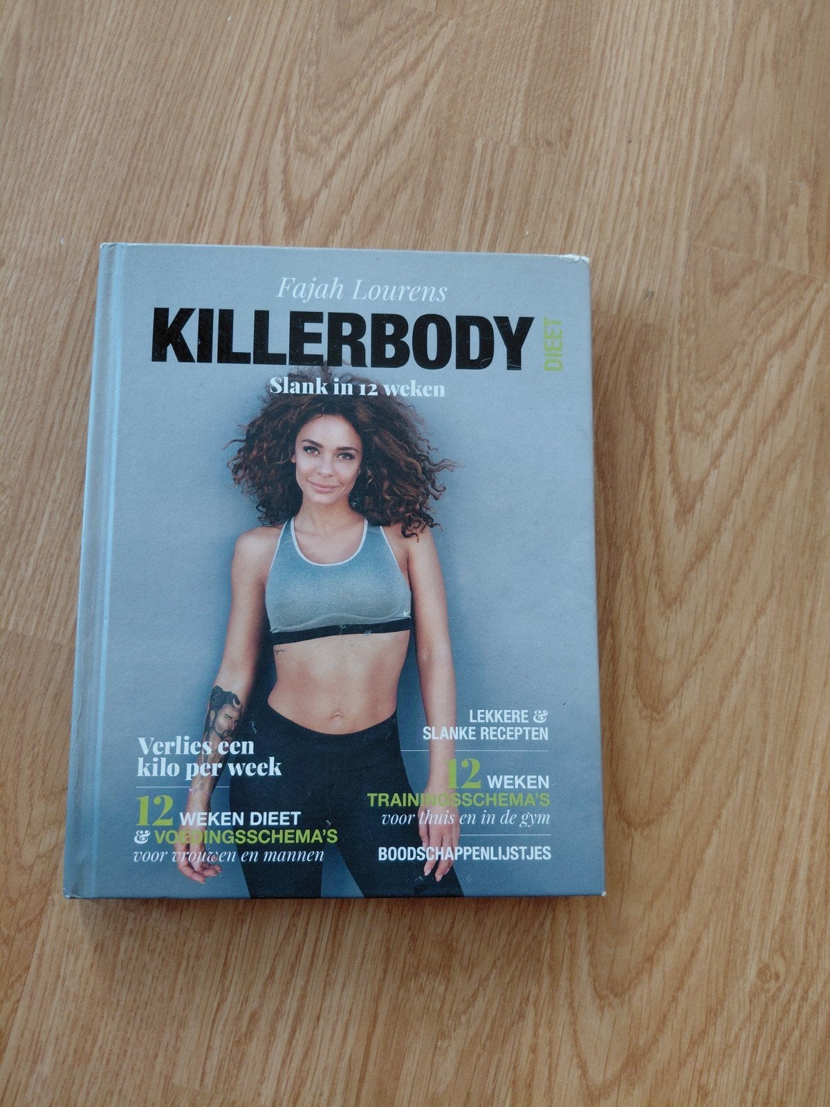 Killerbody: Slank in 12 weken - Fajah Lourens, Ophalen of Verzenden, Gelezen, Dieet en Voeding