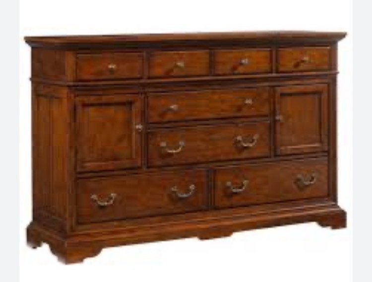 Crescent Fine Furniture - Ladekast / dressoir, Ophalen, 150 tot 200 cm, Zo goed als nieuw, Met lade(s)