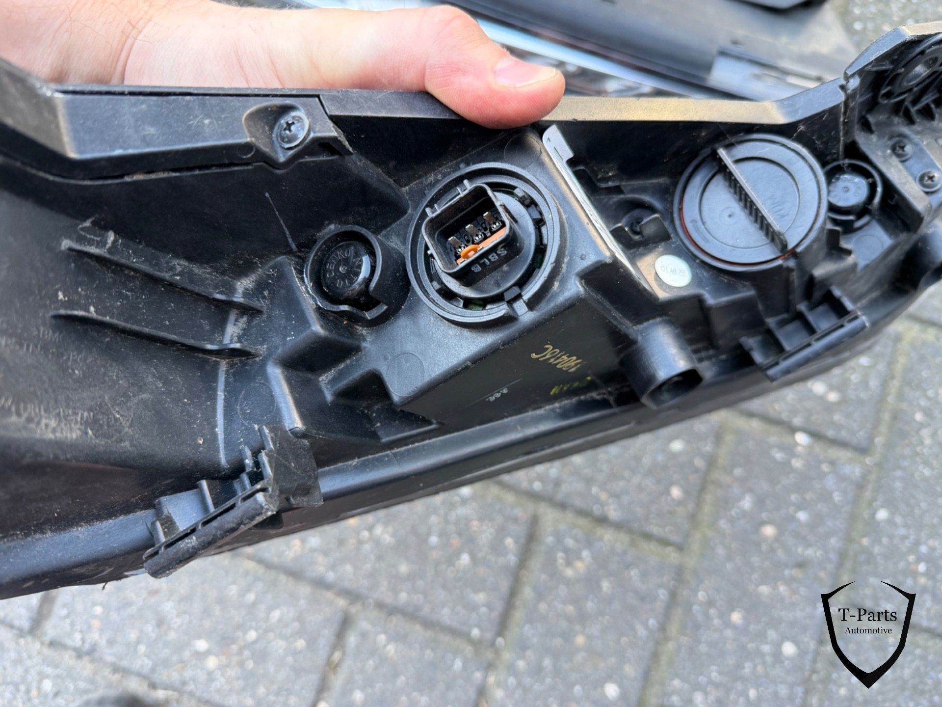 Hyundai kona links rechts led dagrijverlichting 92208j9000, Gebruikt, Heolleung-ro 12
06797  Seoul, Ophalen of Verzenden, Info@hyundai.com