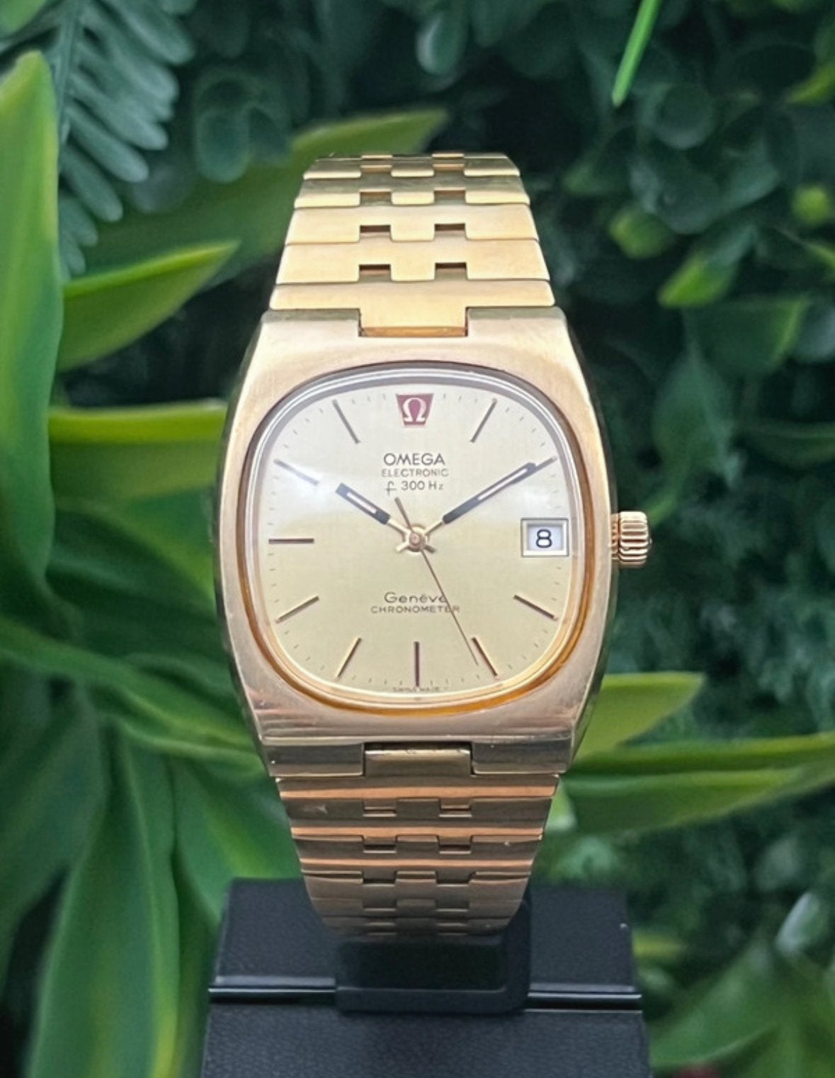 Omega Genève Electronic f300 Hz Chronometer  originele doos, Sieraden, Tassen en Uiterlijk, Horloges | Antiek, Staal, Verguld
