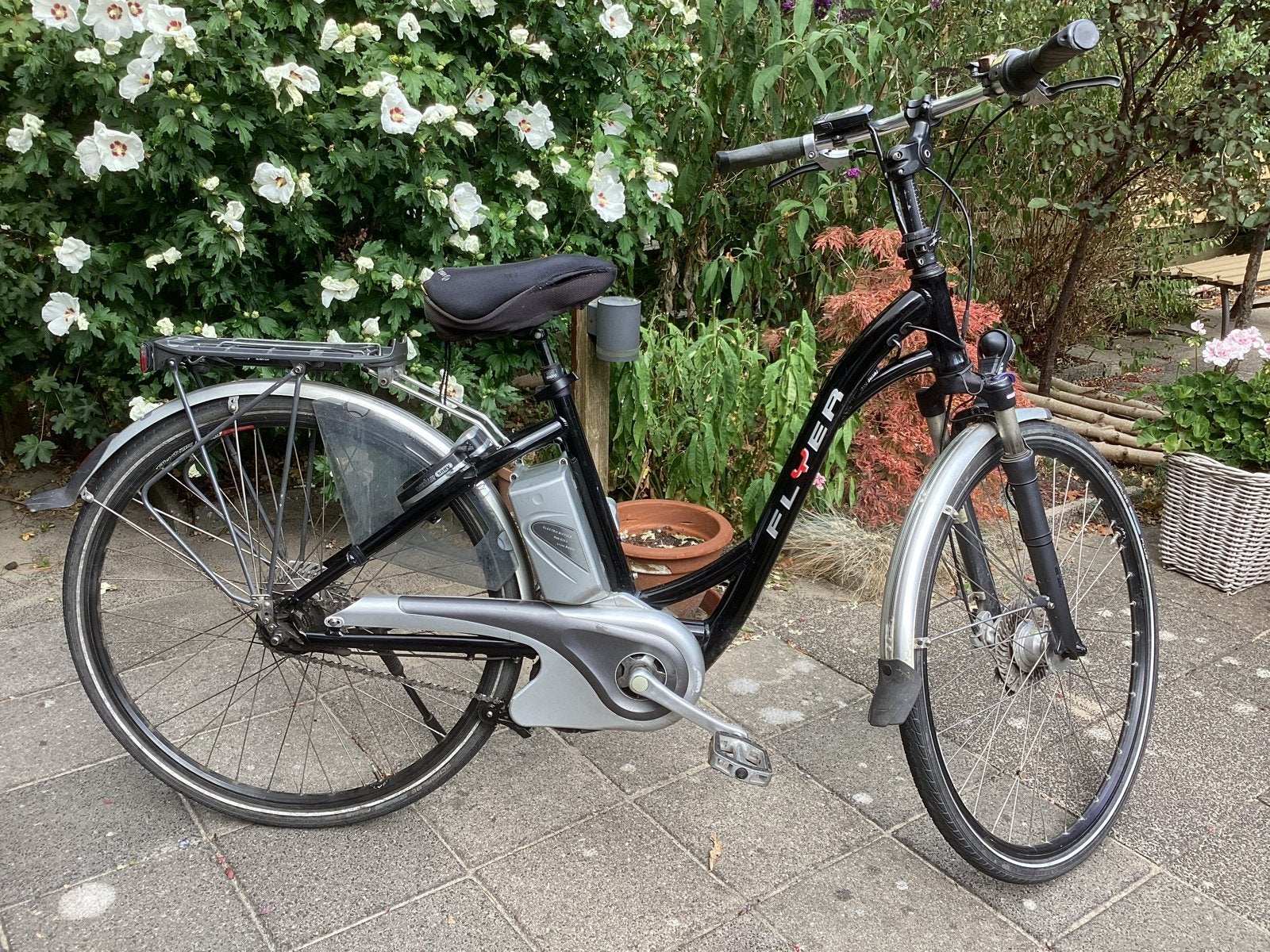 Flyer elektrische fiets met 2 accu's en oplader, Gebruikt, 51 tot 55 cm, 30 tot 50 km per accu, Ophalen