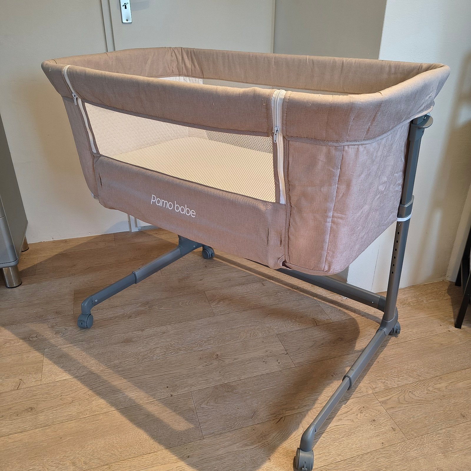 Pamo babe co sleeper met extra schuimmatras, Ophalen, Gebruikt, Wieg