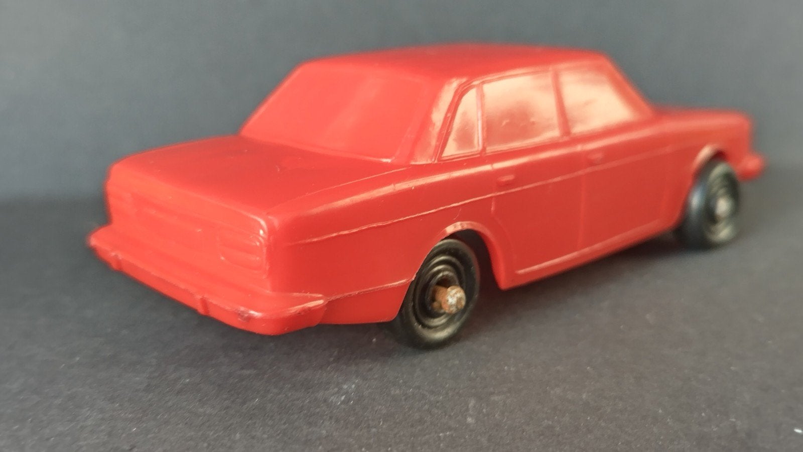 Volvo 244 1:43 Plasto Finland vinyl Pol, Verzenden, ., ., .