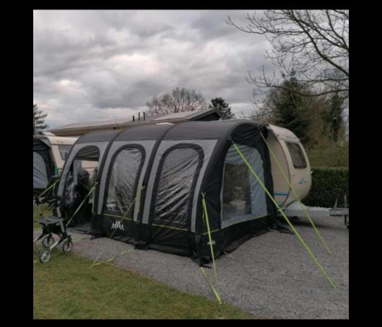 Obelink Monaco 380 Easy Air Connected voortent, Ophalen, Tot en met 4