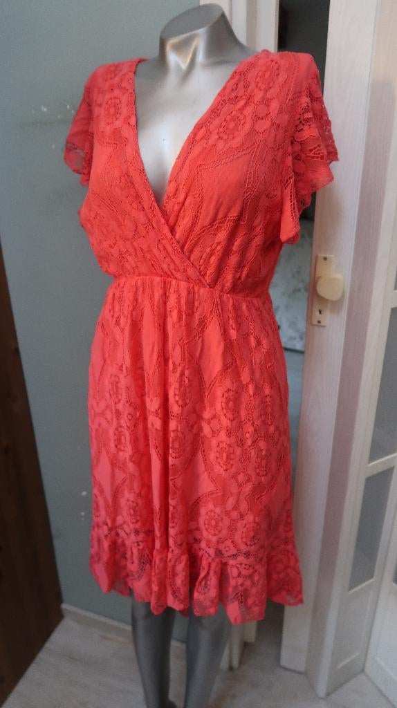 mooie zomerjurk met kant achterkant lang M, Maat 38/40 (M), Made in Italy, Ophalen of Verzenden, Zo goed als nieuw