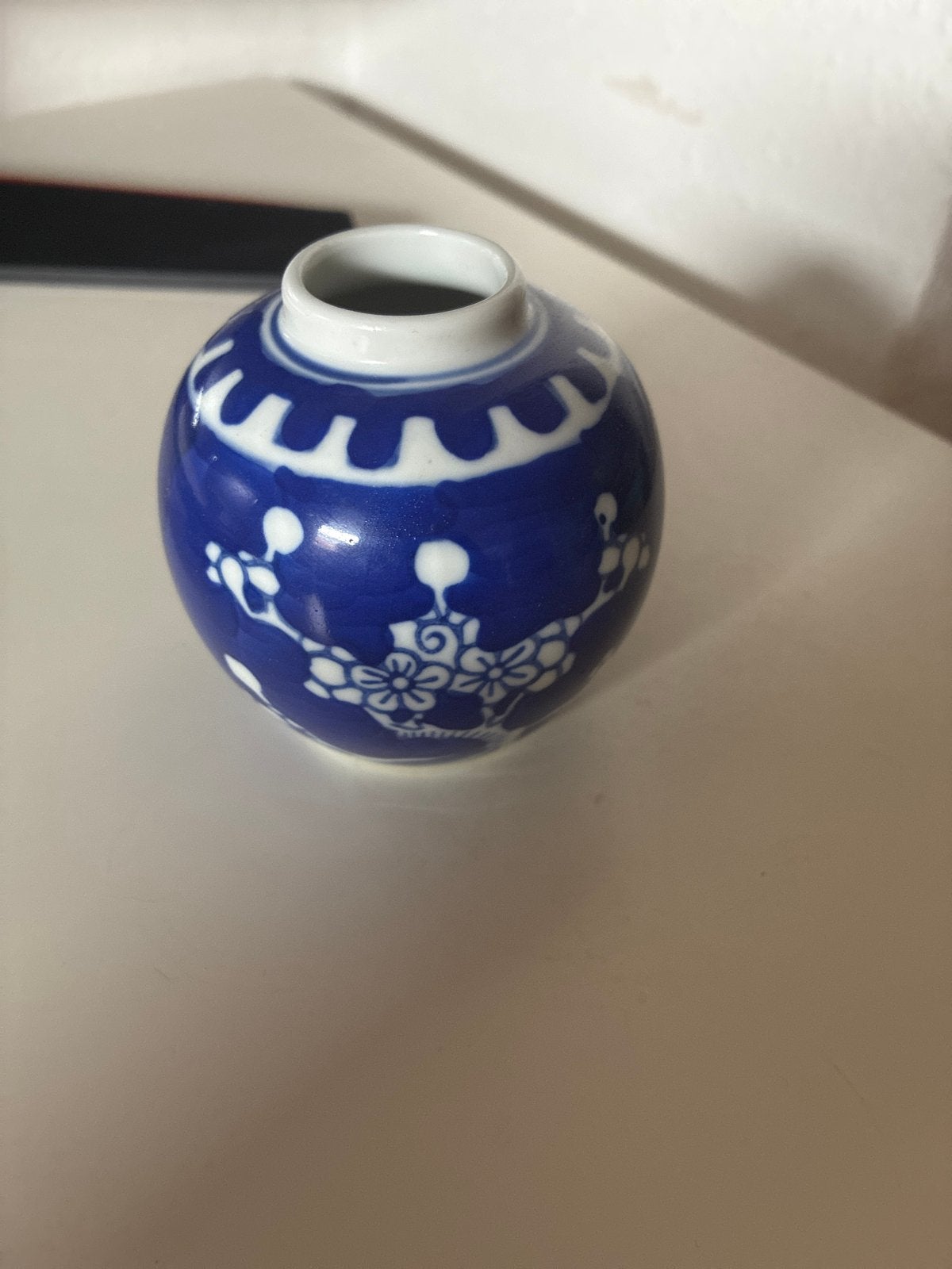 Miniatuur Gemberpotje Blauw-Wit Porselein met Bloesem, Antiek en Kunst, Verzenden