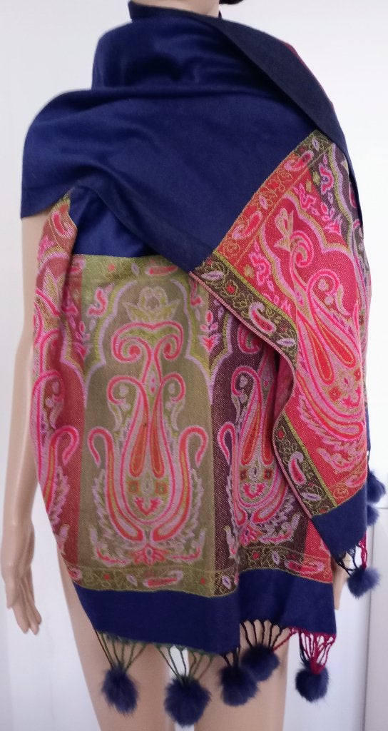 stola/omslagdoek met pompoenen nieuw, Kleding | Dames, Ophalen of Verzenden, Nieuw, Maat 46/48 (XL) of groter, Sjaal
