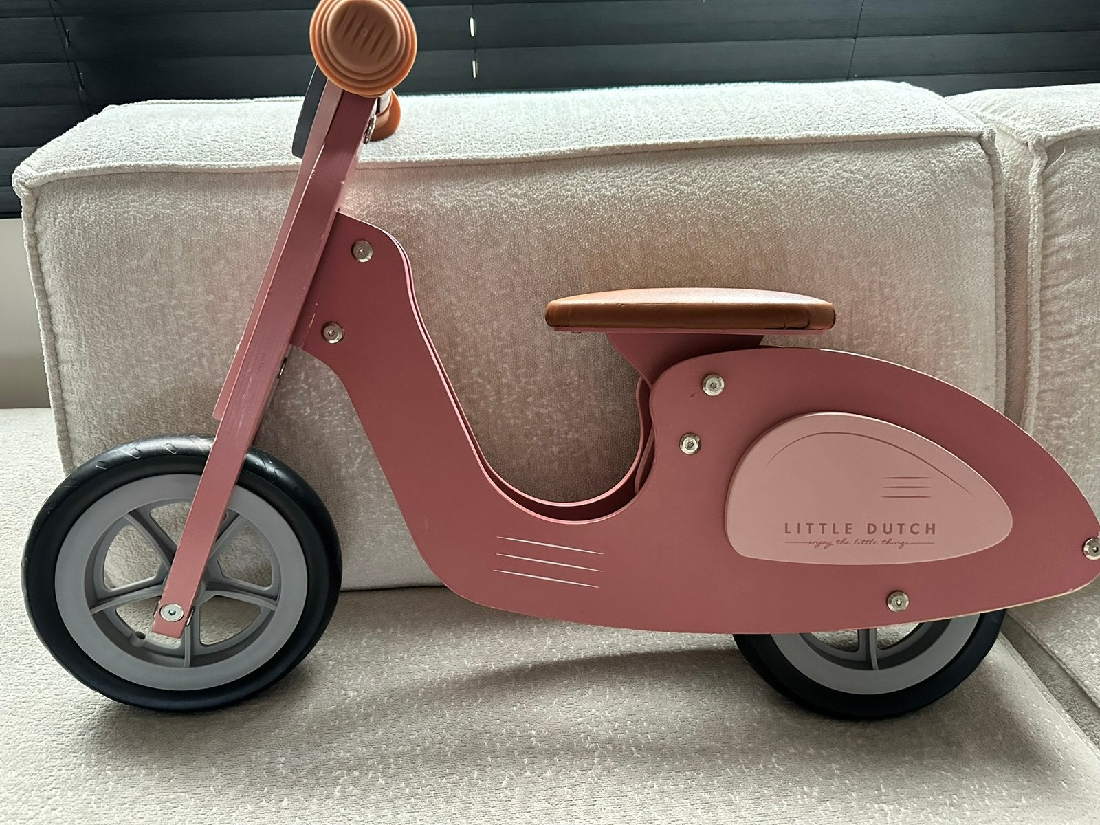 Little dutch loopscooter roze, Ophalen, Zo goed als nieuw, Loopfiets