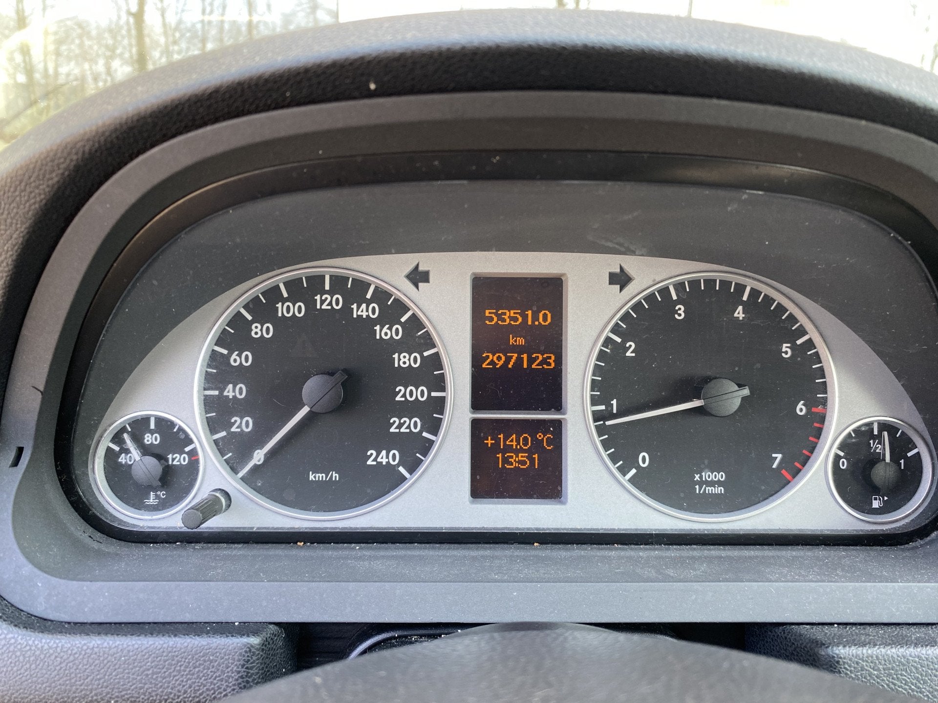 Mercedes-Benz B-Klasse 160 BlueEFFICIENCY Business Class Sta, Voorwielaandrijving, Euro 5, 4 cilinders, Leder en Stof