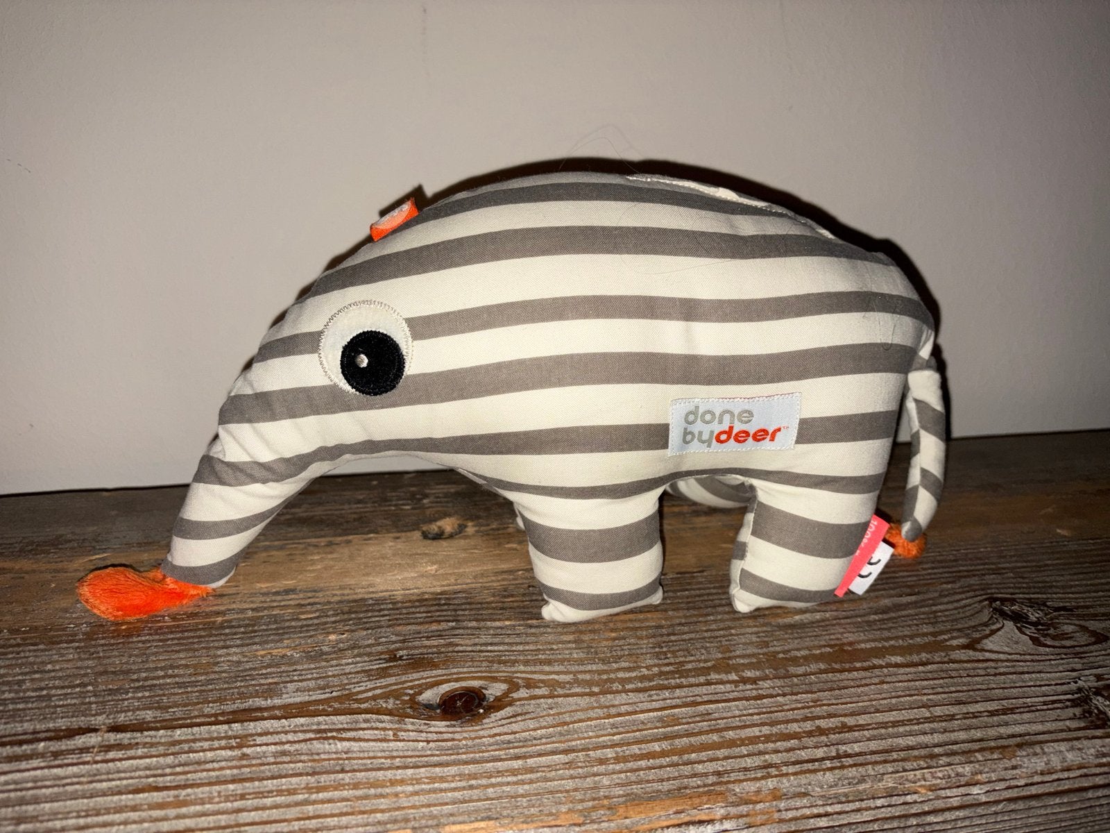 Done by Deer Olifant Knuffel - Gestreepte Knuffelolifant, Overige merken, Grijs, Ophalen of Verzenden, Zo goed als nieuw