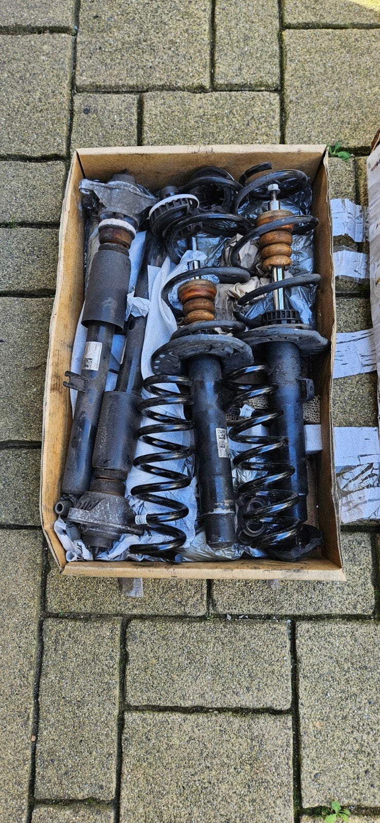 Schokdemper/veren set BMW 3 serie G20/G21, Ophalen, Nieuw, BMW