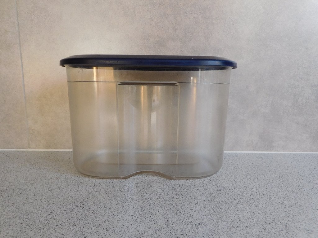 Tupperware Exclusieve Beschuitbus Indigo, Gebruikt, Luchtdicht, Blauw, Ophalen of Verzenden