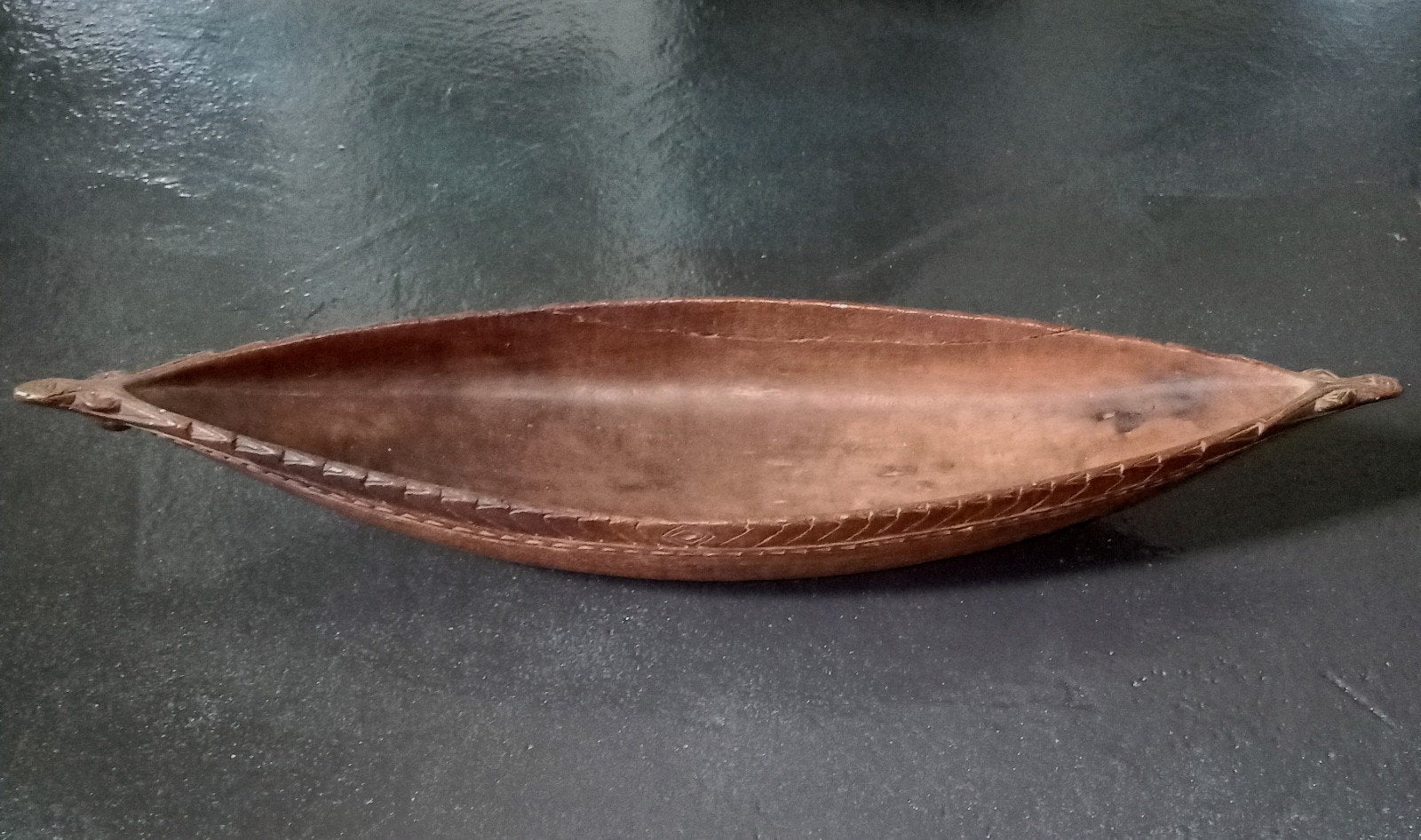 Antieke Papoea houten beker - Sepik cultuur, Hout, Handgemaakt, Bruin, Overige typen