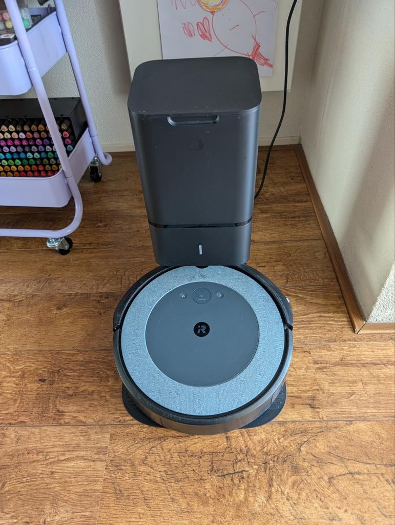 Irobot Roomba i3+, Witgoed en Apparatuur, Stofzuigers, Ophalen, Gebruikt, Stofzak, Robotstofzuiger