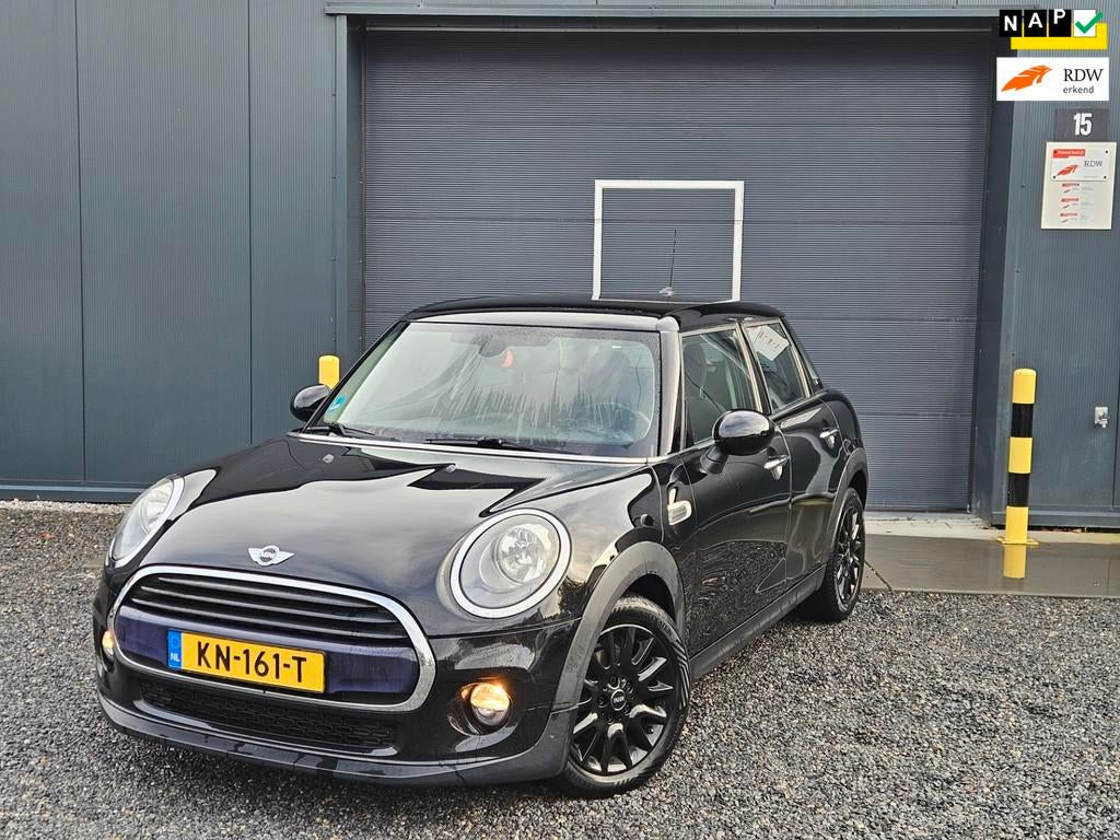 Mini Mini 1.5 Cooper D Business, Auto's, Mini, Bedrijf, Te koop, Cooper, ABS, Airbags, Airconditioning, Automatische klimaatregeling