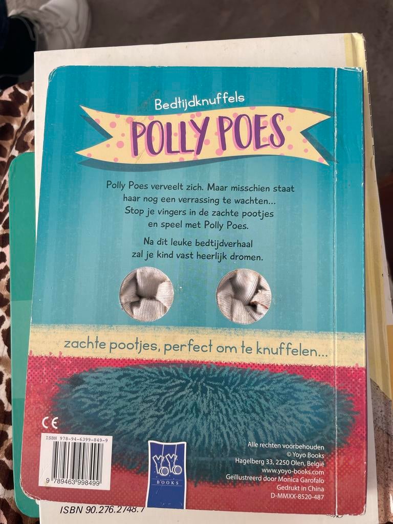 Polly Poes Bedtijdknuffels - Interactief Kinderboek, Ophalen of Verzenden, Zo goed als nieuw, Fictie algemeen
